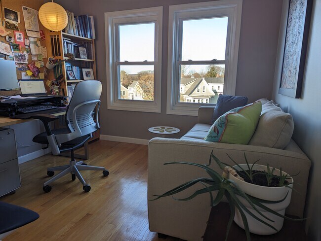 Photo - 2456 Massachusetts Ave Unit 305