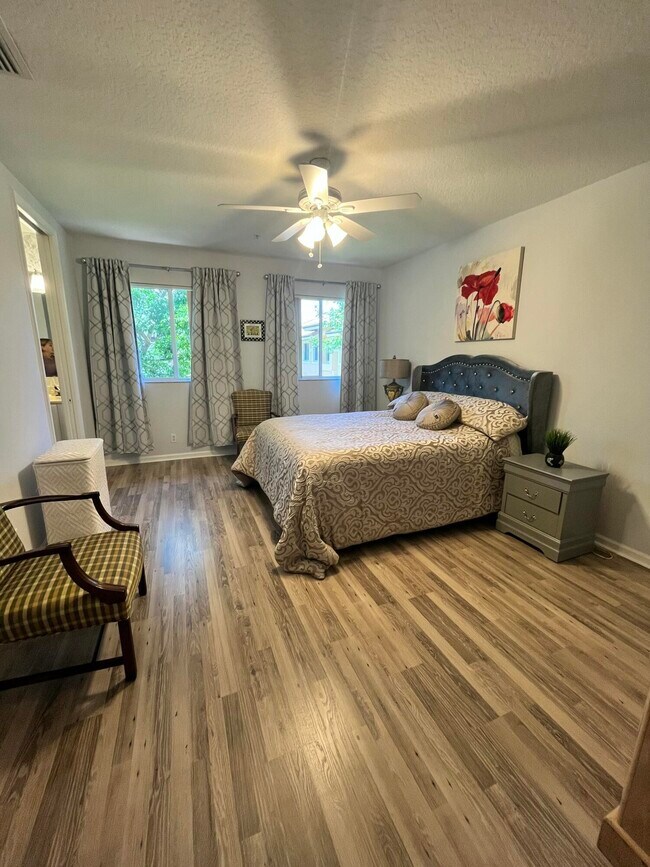 Photo - 4281 Coventry Pointe Way