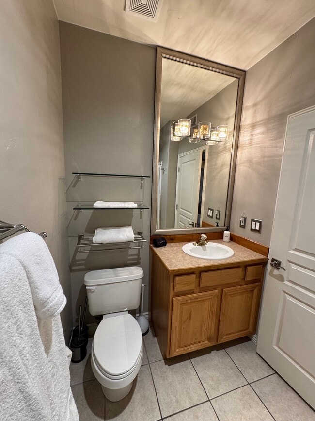 Photo - 405 Paradise Pky Unit 140