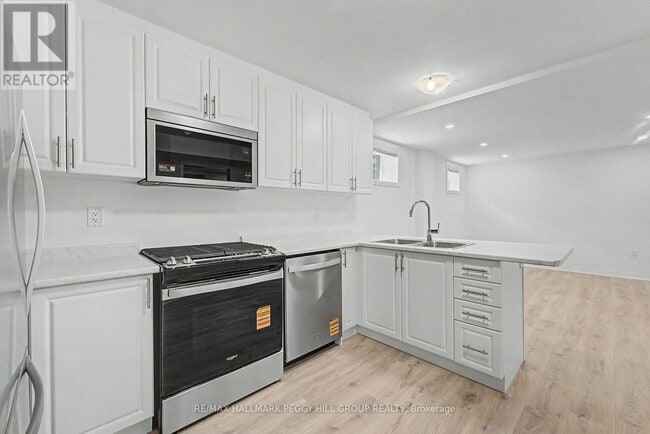 Photo - 112 W Oak Trl Unité Lower