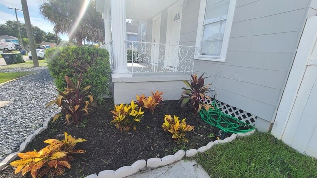 Photo - 2519 W Walnut St Unit A