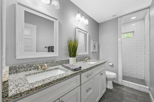 Photo - 3709 Ashland Ave