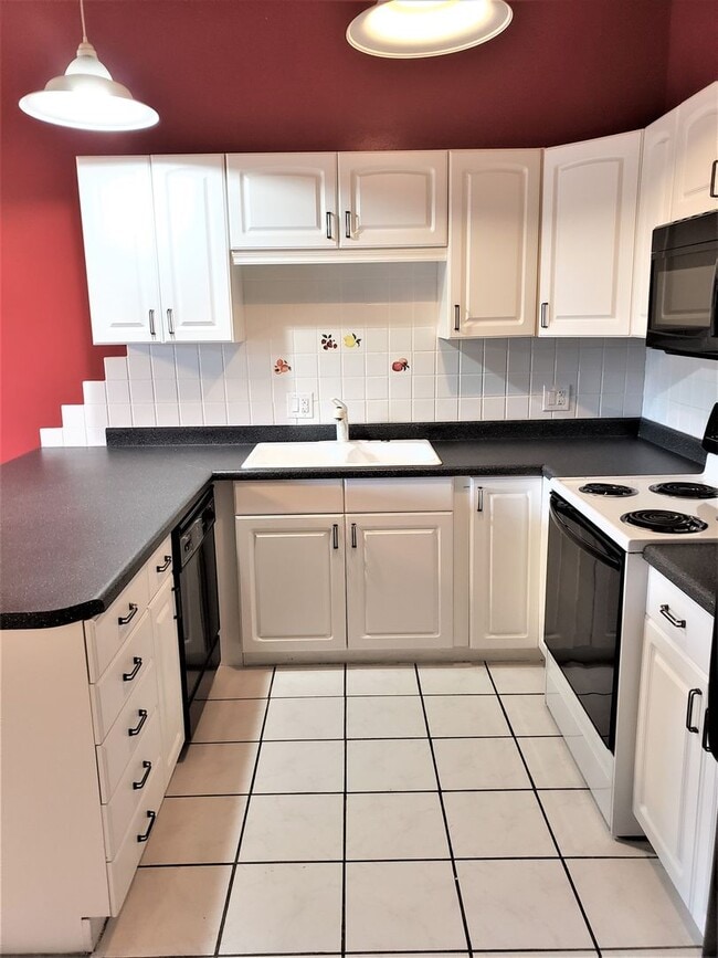 Photo - 1346 Millcreek Dr Unidad 4