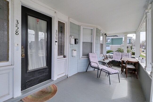 Photo - 356 Midland St Unit 2