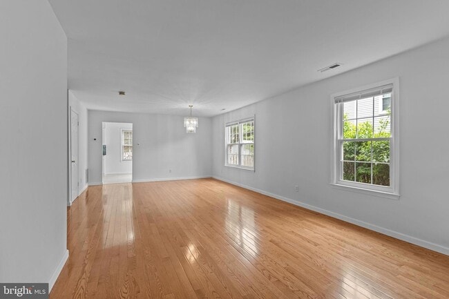 14 Aster Way