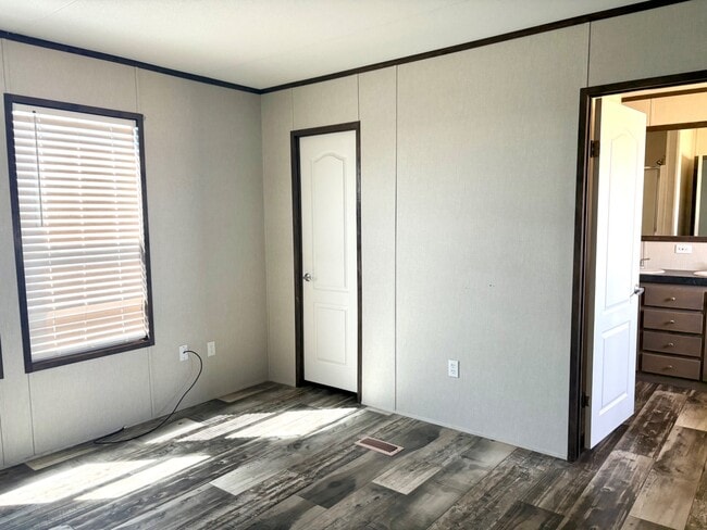 Photo - 150 Private Road 1610