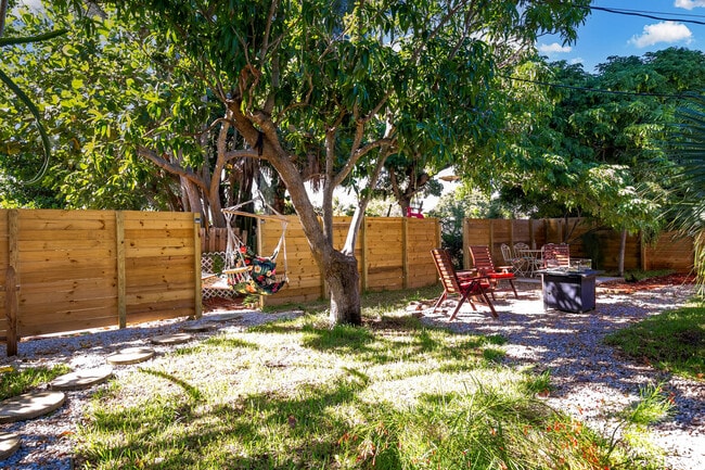 Photo - 609 S Arnold Ave