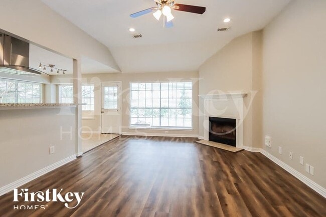 Photo - 18811 Singing Woods Dr