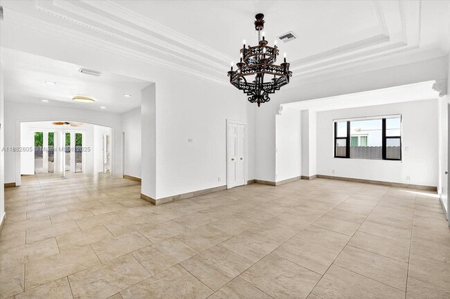 Photo - 4575 Post Ave