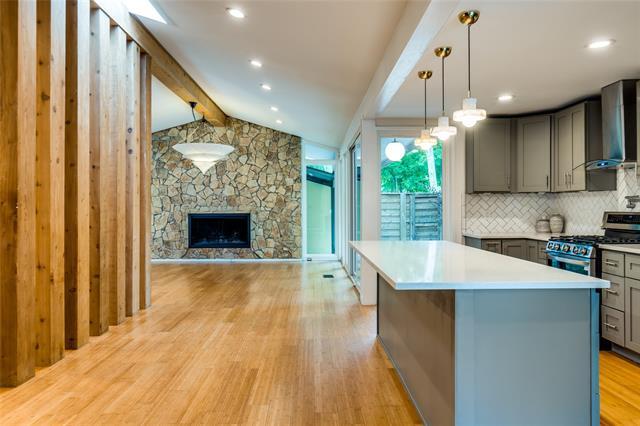 Photo - 1502 Oak Glen Trail