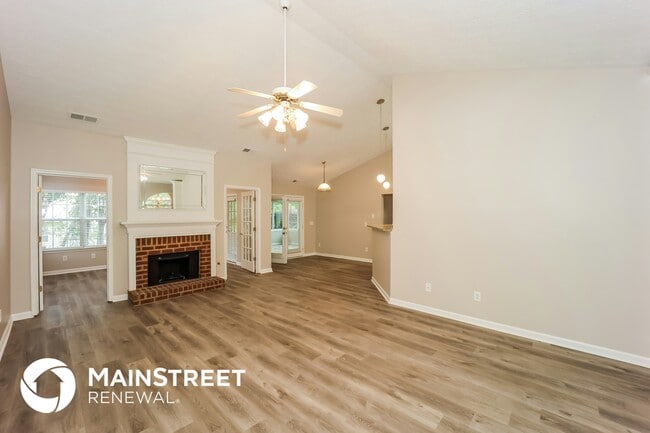 Photo - 6245 New Magnolia Pl
