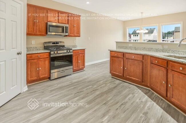 Photo - 3786 Uppark Dr