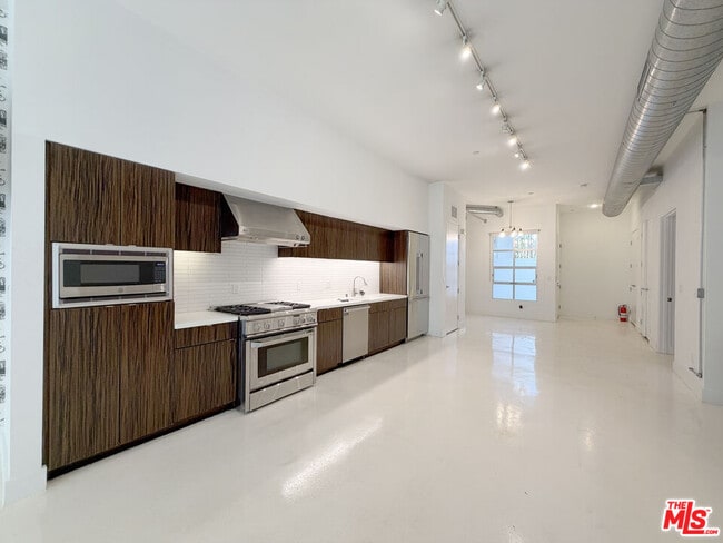 Photo - 212 Marine St Unit 203