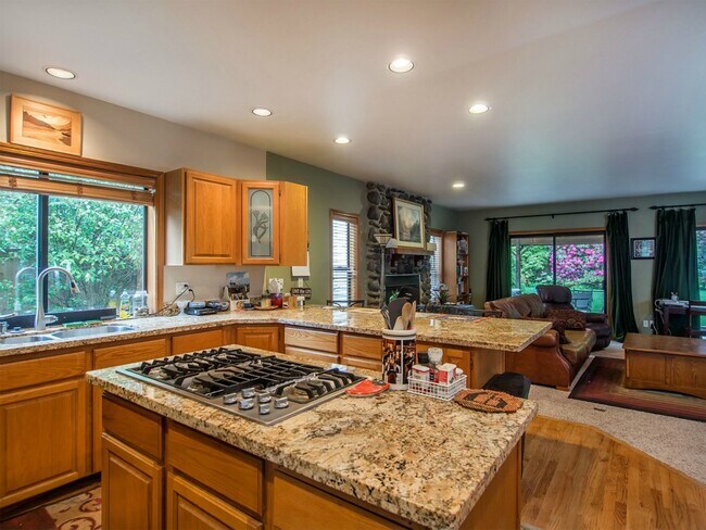 Photo - 24109 SE 24th St