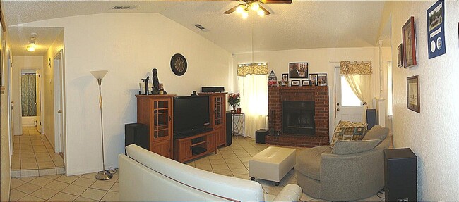 Photo - 412 Baumann Dr
