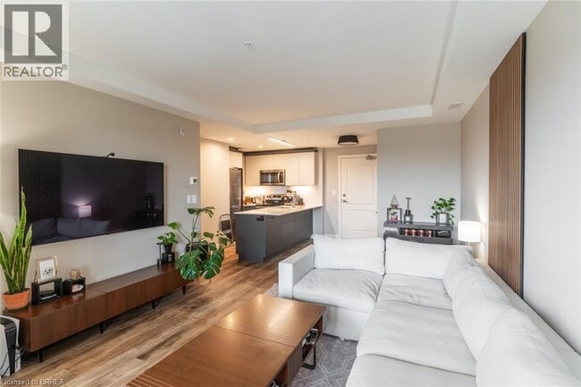 Photo - 34 Norman St Unit 412