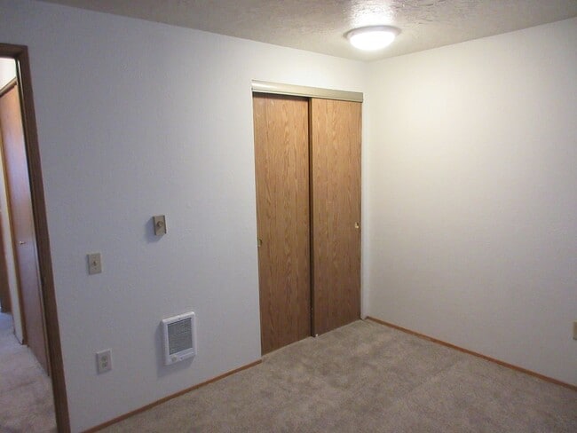 Photo - Quiet Two Bedroom Apartment in Keizer Unit 4291