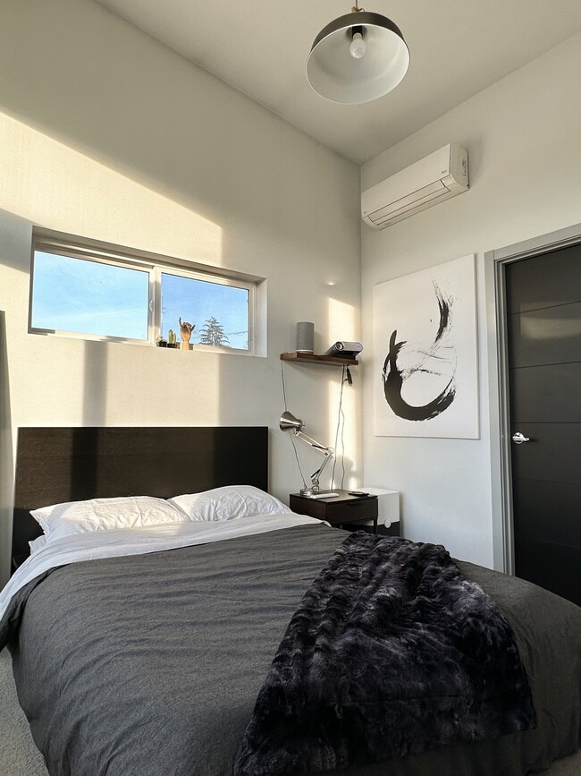 Photo - 4712 Delridge Way SW