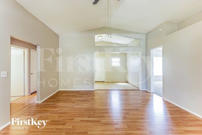 Photo - 468 Emerald Cove Loop