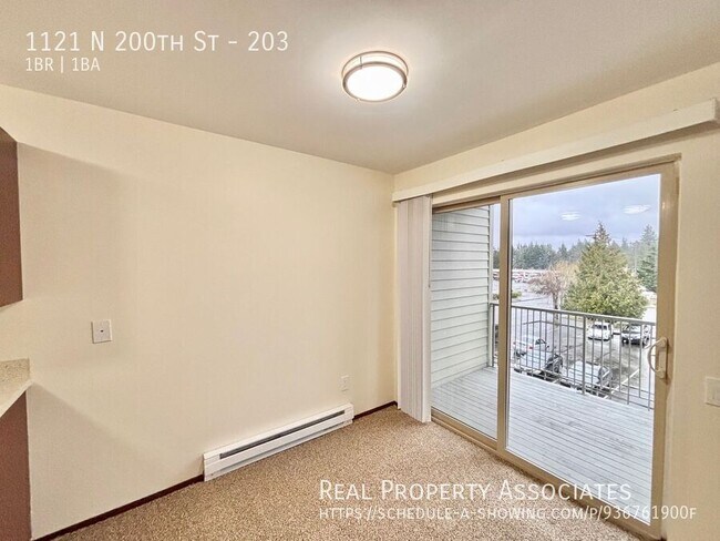 Photo - 1121 N 200th St Unidad 203