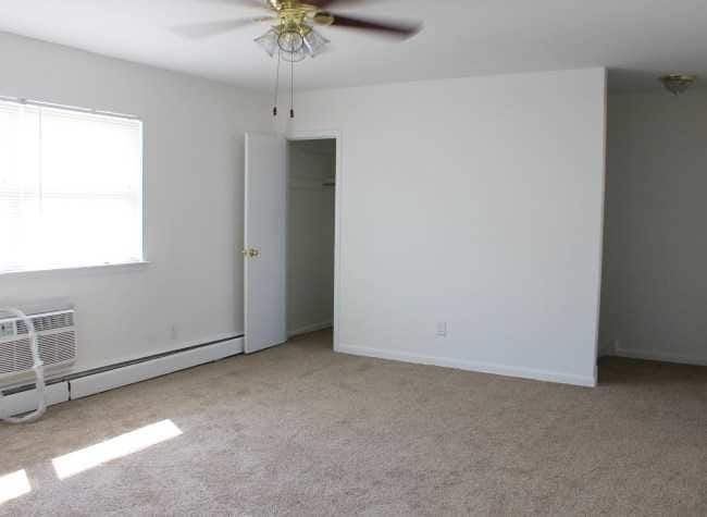 Gatehouse Apartment