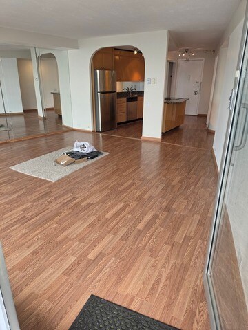 Photo - 300 N State St
