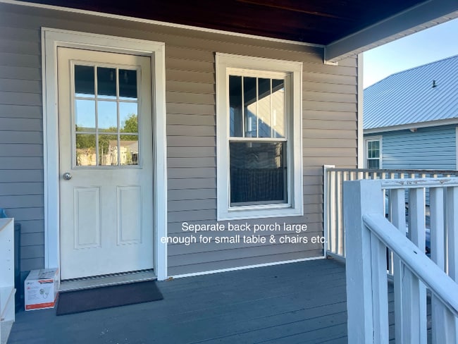 Photo - 207 Safford St Unidad 207