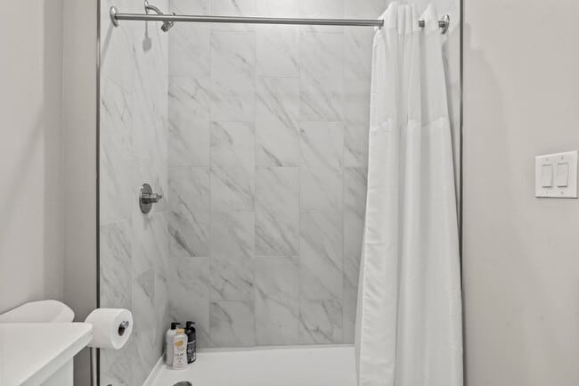 Photo - 916 N Delaware Ave Unit ID1055898P