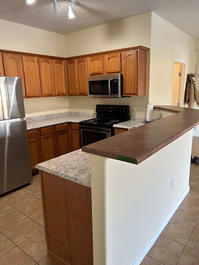 Photo - 571 River View Dr Unit Riverpark HOA