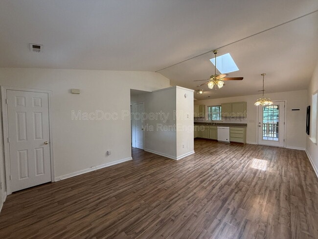Photo - 27140 Shannon Mill Dr