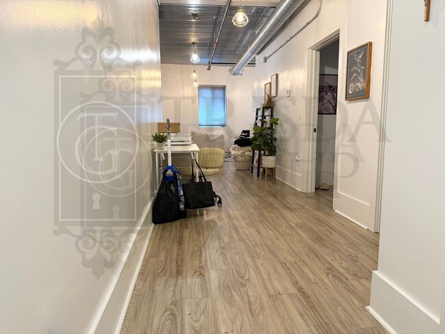 Photo - Avail July 15th! Stylish 1-Bedroom Apartment in Mt. Washington –2 Off Street Parking Spaces, AC, ... Unit SOU160-3