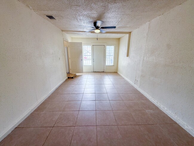 Photo - 4047 Indian Sunrise