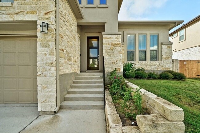 6725 Denia Dr