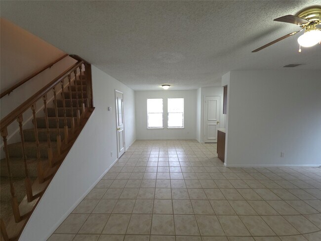 Photo - 7126 Deer Creek Ct