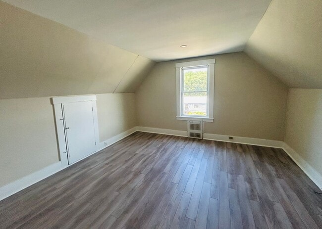 Building Photo - 41 Rollins Rd Unit 3