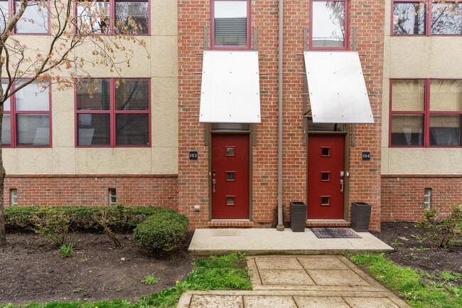 Photo - 587 E Rich St Unit 103