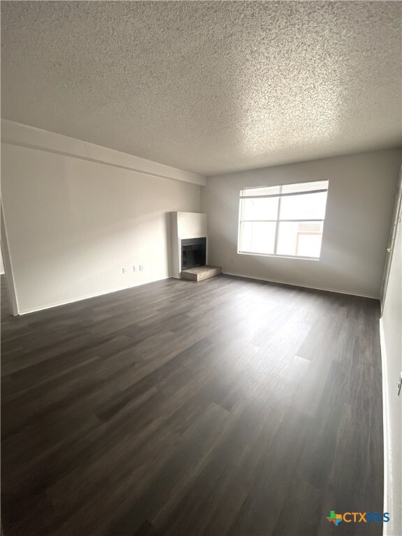 Building Photo - 205 Craddock Ave Unit B8 Rental