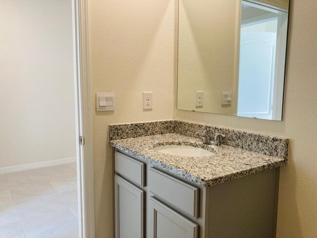 Photo - 2775 SUNNYVALE St