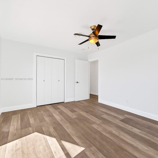 Photo - 1520 NE 14th Terrace