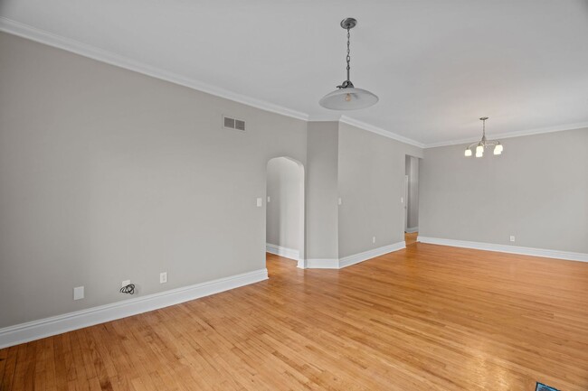 Photo - 5783 McPherson Ave Unit 2FL