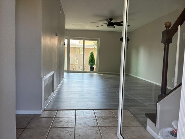 Photo - 11839 Petal Dr