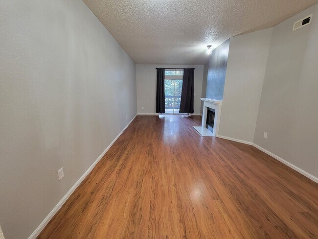 Photo - Fabulous Remodeled 2 bedroom , 2 bath Remodeled Condo in Country Club Greens