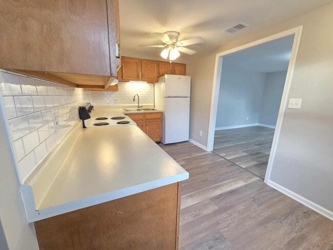 Photo - 923 Rose Hill Ave Unit #3