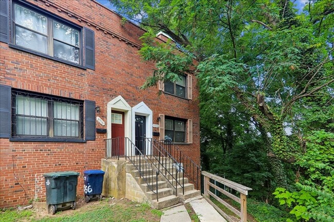 Photo - 4958 Just St NE