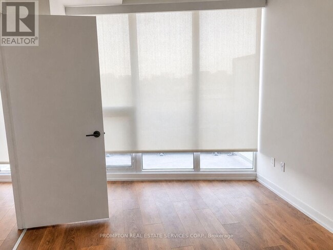 115 McMahon Dr Unit 2302