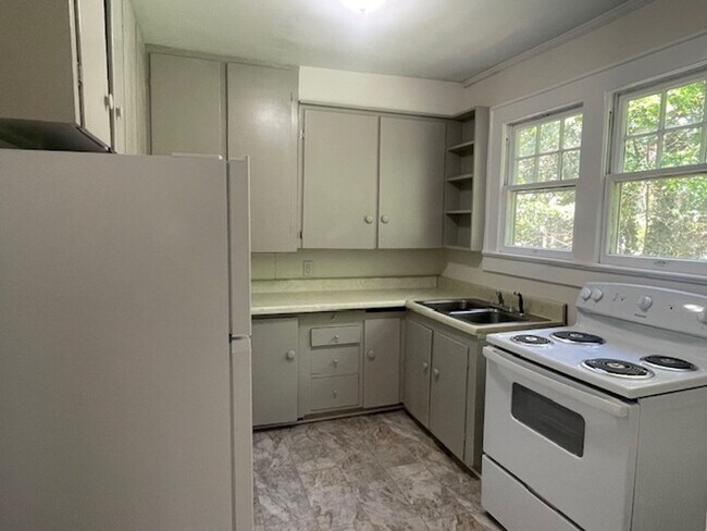 Photo - 725 Gales Ave Unit 725 Gales Ave  A