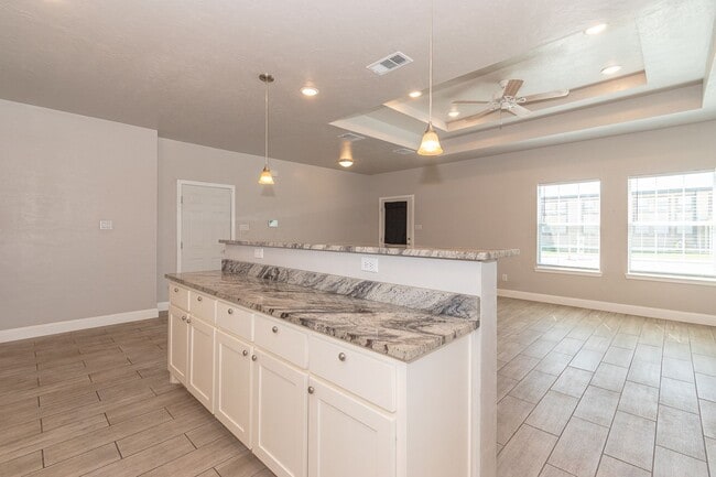 Photo - 2505 Carver St