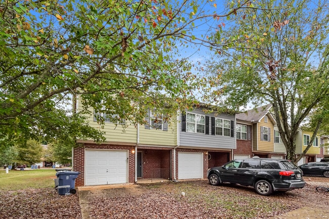 Building Photo - Fantastic 3bd/2.5ba home! Let yourself in!