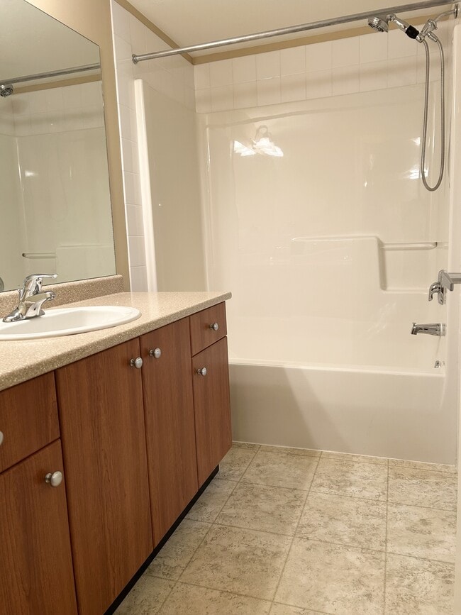 Photo - 7536 Topaz Dr