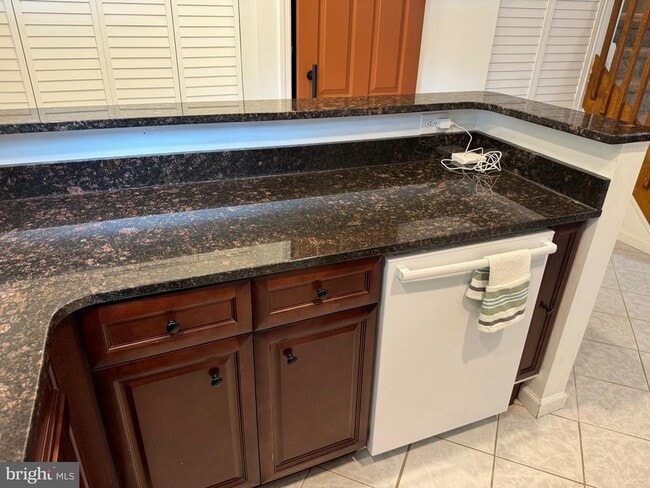 Photo - 470 Dresher Rd